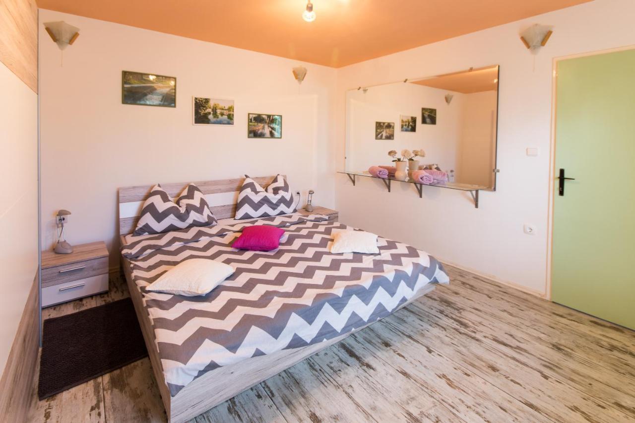 Apartment Stipe Solin Esterno foto
