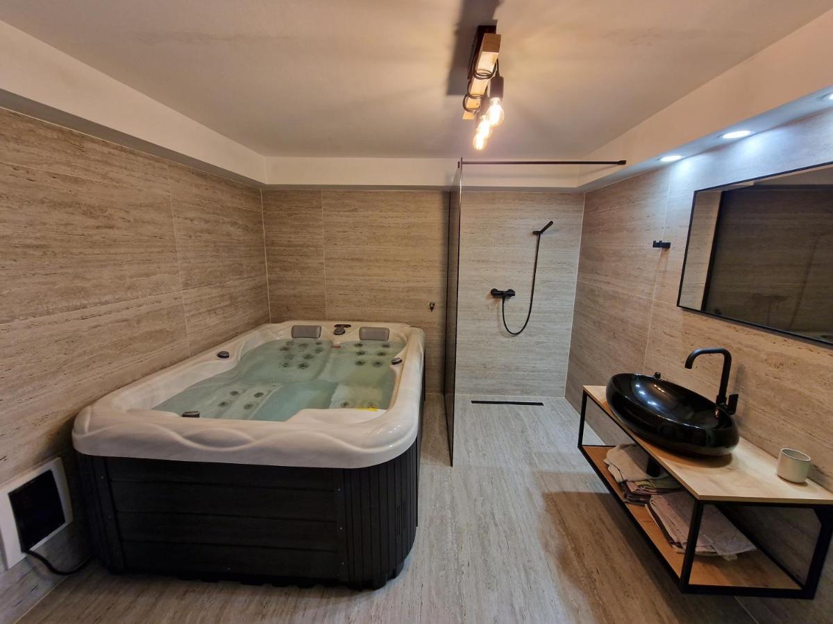 Apartment Stipe Solin Esterno foto